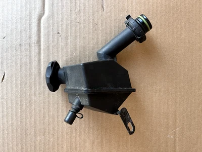 Reservatório de direção hidráulica Porsche 911 Cayman Boxster (1997-2008) (seção inferior) - Imagem 1 de 4