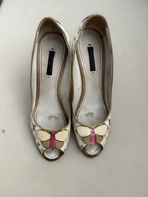 Cuña LV Foto 1 de 4