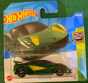 HOT WHEELS LOTUS EVIJA GREEN & GOLD HW EXOTICS 1:64 MINT SHORT CARD 135 - Picture 1 of 3