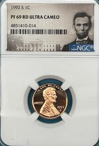 1992-S Lincoln Memorial Penny 1C NGC PF 69 RD Ultra cameo - Foto 1 di 4