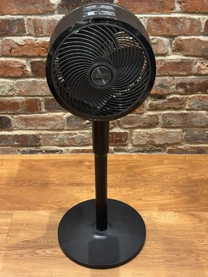 Shark FlexBreeze Portable Fan FA220UK Hybrid Cordless & Corded, Remote & Charger - Image 1 of 4