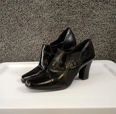 Botines Etienne Aigner para mujer talla US 10 cuero negro hebilla punta cuadrada Foto 1 de 4