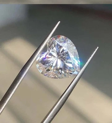 4.2 Ct Heart Cut Lab-Grown Diamond D VVS1 Clarity CVD Certified Loose Gems "5NSO - Image 1 of 2