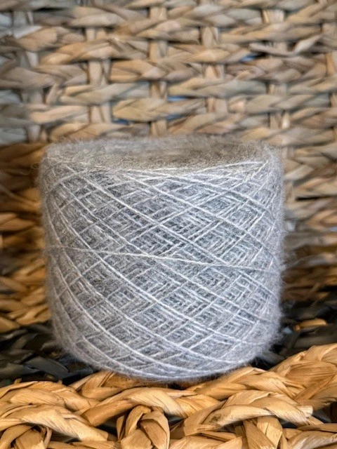 Mezcla de hilo de alpaca peruana pastel gris suave #0peso 65 gramos Foto 1 de 4