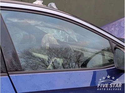 VW ID.5 Front Door Electric Window Regulator With Motor Right 2024 SUV 4/5dr E39 - Image 1 of 3