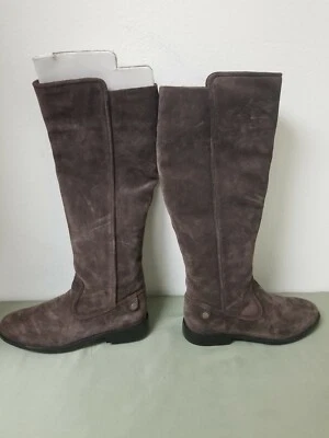 New Womens Lacoste Tall Suede Leather Boots. - Image 1 of 4