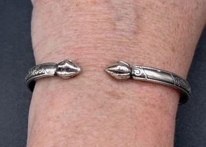 7.5” Sterling Silver Flower Bud Tipped Cuff Bracelet 5MM 18 Grams 925 R12 - Picture 1 of 11