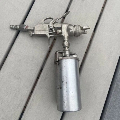 Milton CH-115 touch up spray gun With Cup, Air Cap & Nozzle - Image 1 of 4