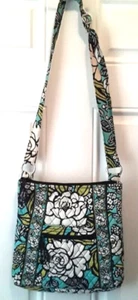 Vera Bradley Blue Green White Island Blooms Floral Purse w/make up bag pa242 - Picture 1 of 11