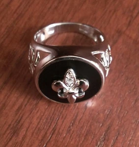 MENS STERLING SILVER BLACK ONYX WITH CZ ACCENTS FLEUR DE LIS RING - SIZE 11 - Picture 1 of 7