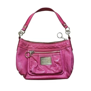 Bolso de hombro Coach de cuero rosa amapola No. M0968‐14559 + Dije de bolsa GRATIS 🎁 - Imagen 1 de 6