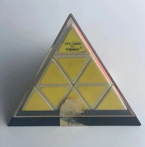 Vintage Pyraminx Puzzle Spiel von TOMY 1981 mit Karton selten - Bild 1 von 5
