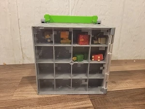 Mattel Minecraft Minifigur Sammler Tragetasche Box plus 6 Mini Figuren - Bild 1 von 4