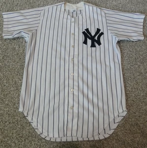 Circa 2010-2015 - NEW YORK YANKEES - Game Worn JERSEY - Picture 1 of 5