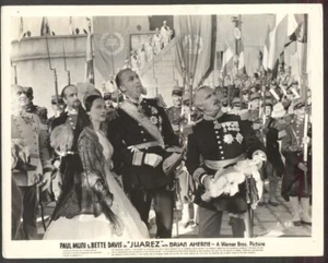 Foto real Bette Davis y Paul Muni Actores Película Juárez 1939 - Imagen 1 de 1