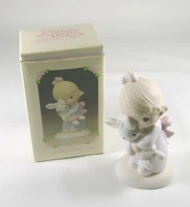 FIGURA Jesus Loves Me Girl PRECIOUS MOMENTS sin usar, en caja 1978 Jonathan & David Enesco - Imagen 1 de 5