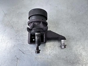 LEXUS RX 450H 3.5 PETROL HYBRID 2009-2015 FRONT PASSENGER SIDE ENGINE MOUNT - Picture 1 of 7