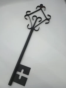 Vintage Black Wrought Iron Large Skeleton Key 21" Hanging Wall Decor - Picture 1 of 4