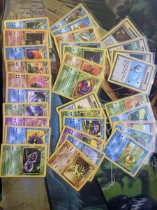 Complete Pokémon 1st Edition Fossil Set Commons Uncommons NM-MP WOTC Vintage - Picture 1 of 1