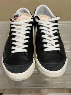 Nike Blazer Low '77 Vintage Black White Leather Sneakers 10.5M Streetwear retro - Image 1 of 4