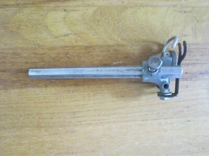 DELTA ROCKWELL 40-440 Scroll Saw Upper Blade Guide Hold down - Picture 1 of 4