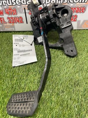 ✅ Pedal de freno Chevy Spark 2020 N.º de parte: 42713513 OEM Foto 1 de 3