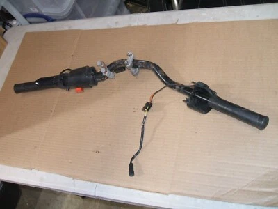 Conjunto de manillar SKI DOO Legend 600 HO SDI 2004, P/N 506151687 Foto 1 de 4