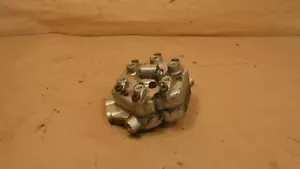 Ferrari 512 Bosch CIS Fuel Distributor PN 0438100055 - Picture 1 of 8