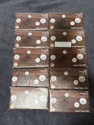 1985 US Mint Sets PhilaDen - Original Government Packaging, Lot Of 10 - Image 1 of 4