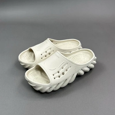 Sandalia Crocs Echo Slide para mujer 8 hombre 6 estuco unisex adulto Foto 1 de 4