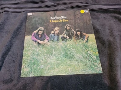 TEN YEARS AFTER A SPACE IN TIME IMPORT UK CHRYSALIS - Image 1 of 4