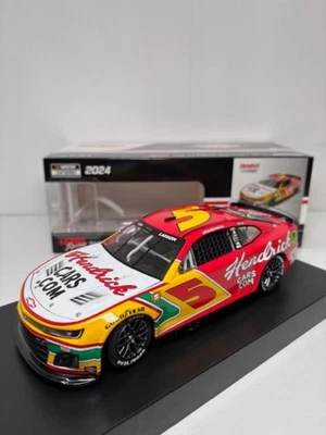 纳斯卡 2024 KYLE LARSON #5 达林顿·亨德里克汽车。 COM 1/24 LABONTE TRIBUTE — 第 1/3 张图片