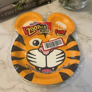 Neu versiegelt Zoo Freunde kräftige Papierplatten Party Edition 2023 - 15 Stück (1 Packung) - Bild 1 von 5