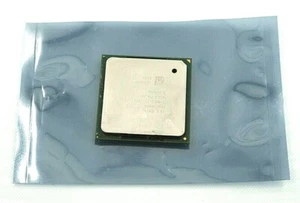 Intel Core 2 Quad Q8300 2.5GHz / 4MB Cache / 1333FSB SLGUR - Picture 1 of 12