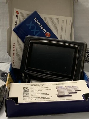 TomTom XXL Gps System Plus Brand new Mount For Dash (bundle) - Image 1 of 2