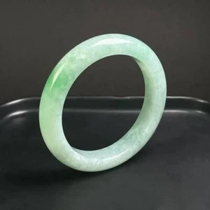 【KATHY JADE】【Best Buy】Emerald Full Green Jadeite Bangle Bracelet《54mm》《Grade A》 - Picture 1 of 3
