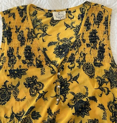 Blusa sin mangas Ember by Anthropologie para mujer talla M amarilla floral cuello en V Foto 1 de 4