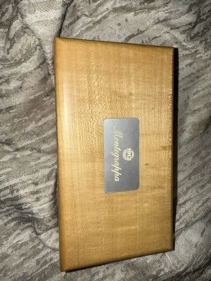 Pluma Estilográfica Montegrappa Diamond ROSA Foto 1 de 4