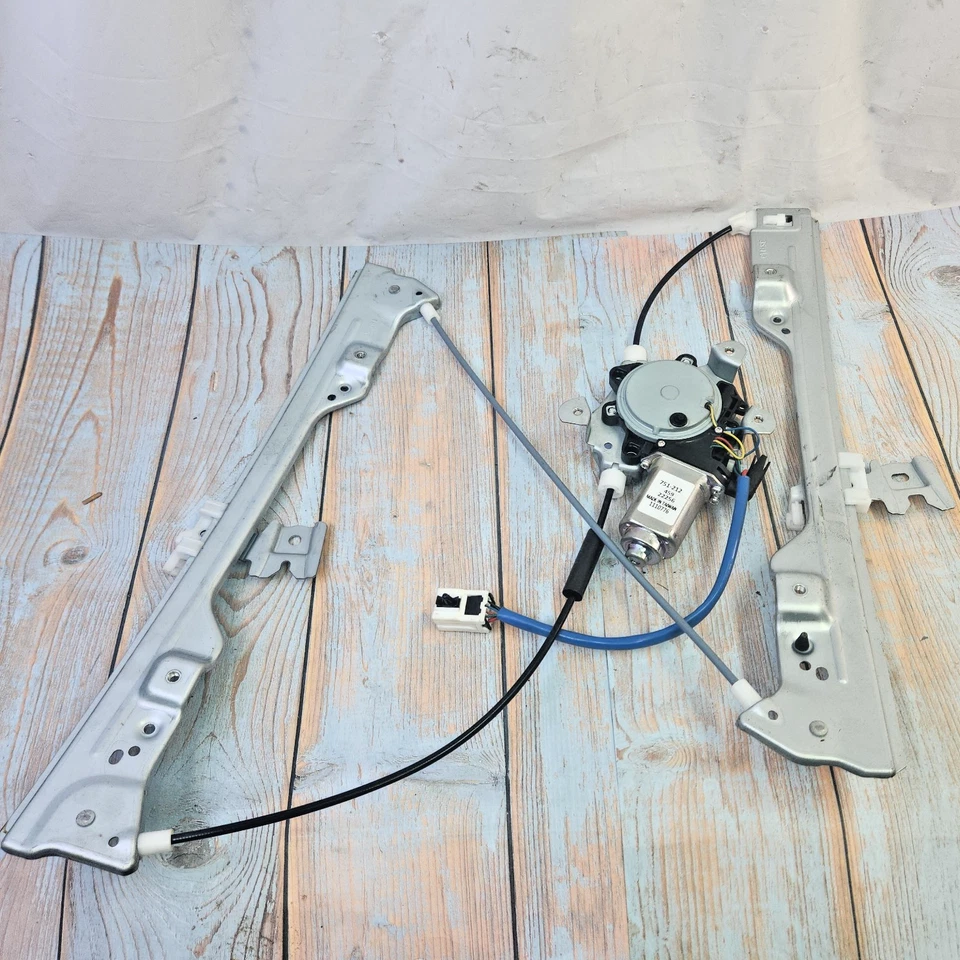 Dorman 751212 For 02-06 Nissan Altima Front Right Power Window Regulator w Motor - Image 1 of 4
