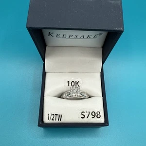 WUNDERSCHÖNER 10K massiver Weißgold 1/2 KTTW echte natürliche Diamanten Größe 7 Ring - Bild 1 von 15