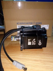 1PC YASKAWA AC SERVO MOTOR SGM7J-08AFC6S NEW ORIGINAL FREE EXPEDITED SHIPPING - Picture 1 of 2