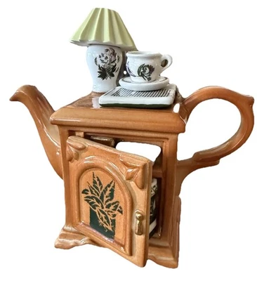Paul Cardew Small Teapot End Table, Lamp, Coffee Cup - Image 1 of 4