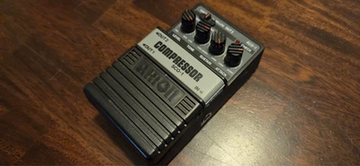 Pedal efecto para guitarra compresor Arion SCO-1 hecho en Shrilanka  Foto 1 de 4