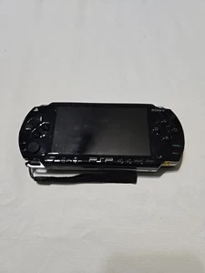 Sony PlayStation Portable (PSP 1001) Fat Style Bundle  - Imagen 1 de 12