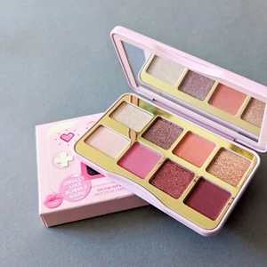 Too Faced Let’s Play - On-The-Fly Eyeshadow Palette - Picture 1 of 7