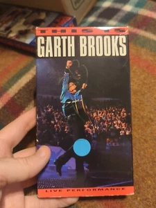 This Is Garth Brooks (1992) VHS, Liberty Home Video, LIVE CONCERT MUSIC COUNTRY - Picture 1 of 4