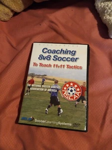 Coaching 8V8 Fußball Marke DVD D5 - Bild 1 von 2