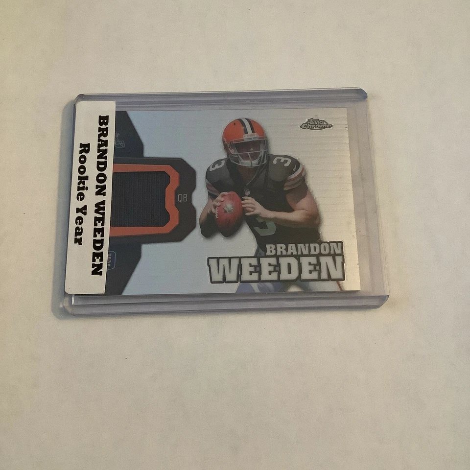 F100,077  2012 Topps Chrome Rookie Relics #RR4 Brandon Weeden BROWNS - Image 1 of 1