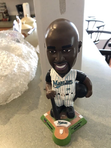 Cliff Floyd Florida Marlins 2001 Limited Edition Bobblehead in original box 🔥🔥 Cover