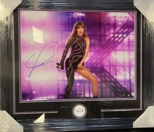Taylor Swift Signed Framed 16x20 with COA - Picture 1 of 1